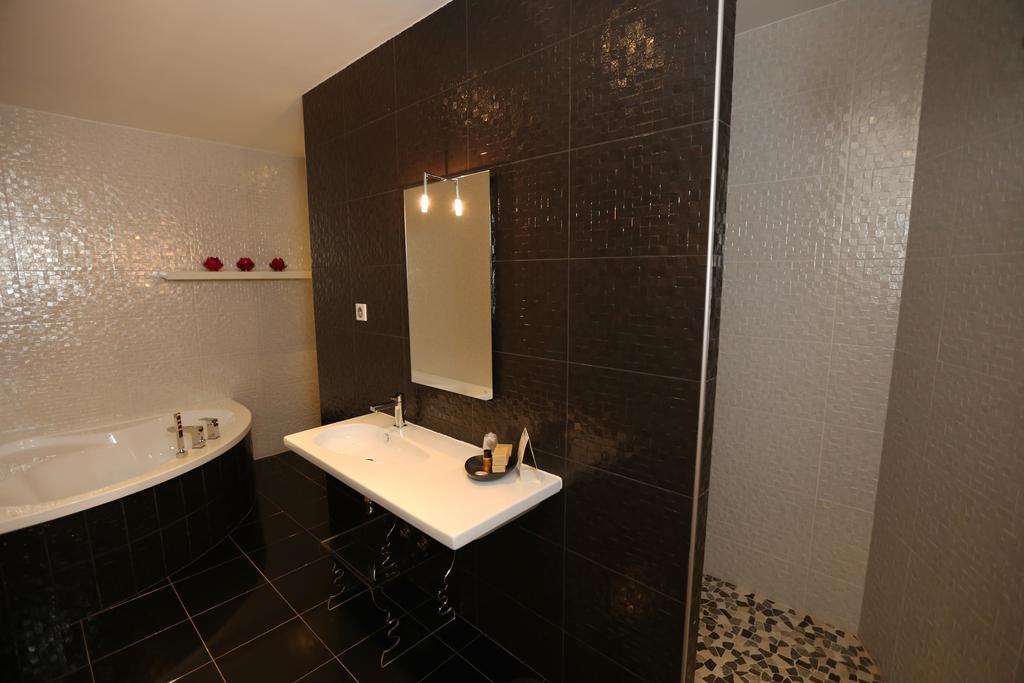 Les Criquets Hotel & Spa Бланкфор Екстер'єр фото